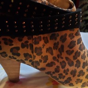 Matt Bernson leopard leather boots